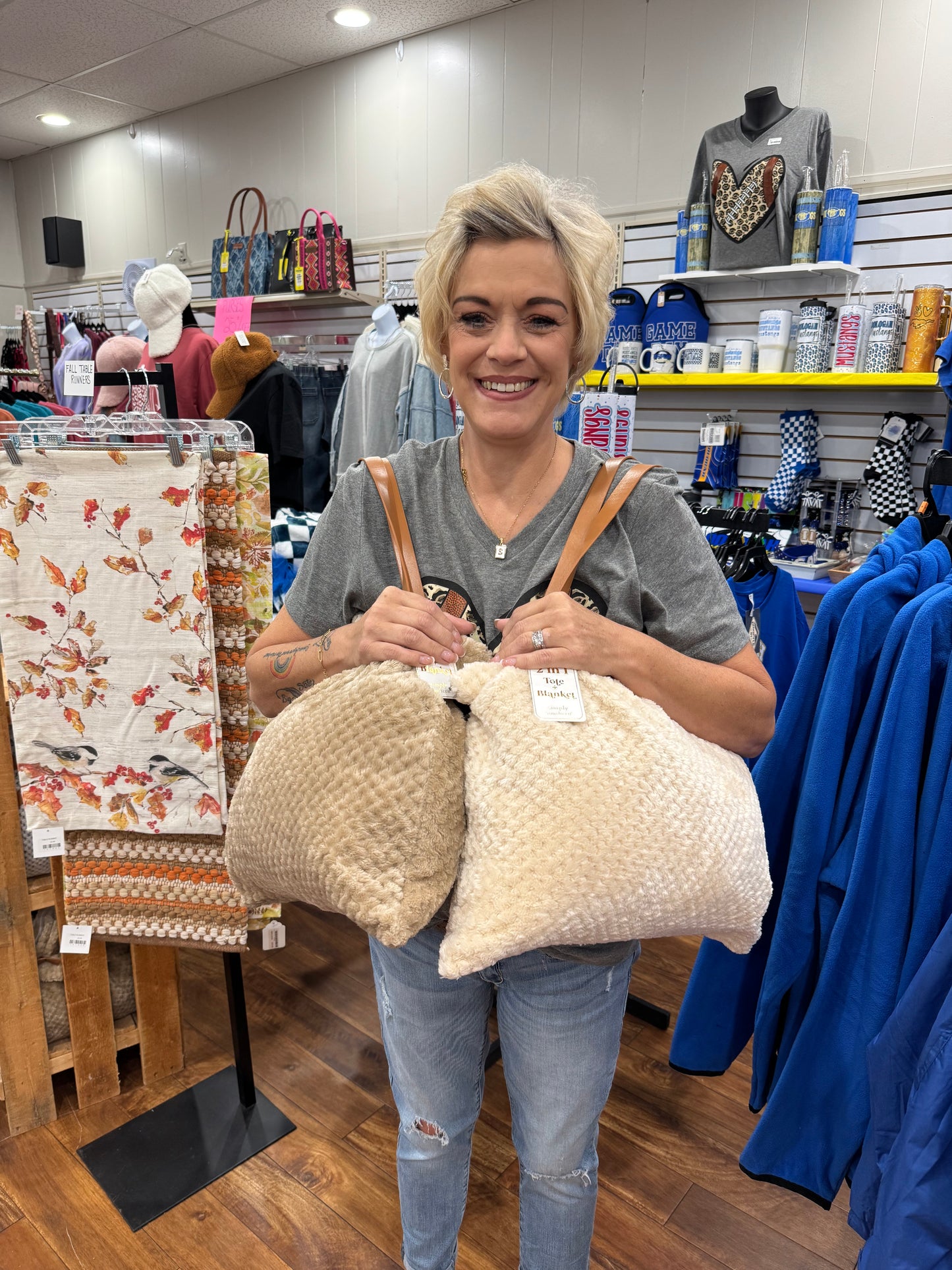 Tote & Blanket